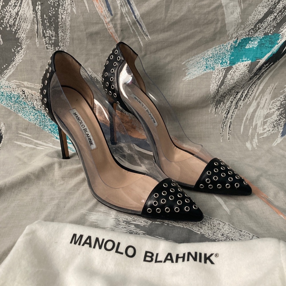 Manolo Blahink High Heel 40 Black Closed Toed